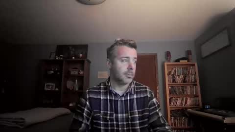 Snapshot of chrisw8121670385 chatting on 02-22-26, 11:58 Chris online show from 02-22-26, 11:58