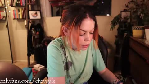 Chrys online show from 07-09-26, 05:55