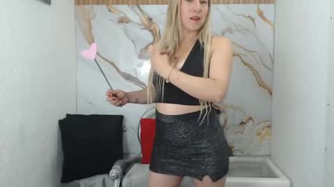 chrystal hotty online show from 09-09-25, 12:37