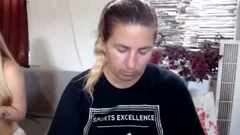 Diana online show from 07-08-26, 08:08