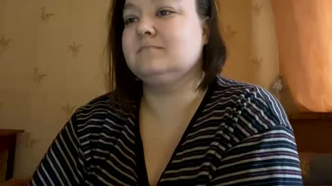 Snapshot of chubby__katie_ chatting on 02-07-25, 06:24 Kat online show from 02-07-25, 06:24