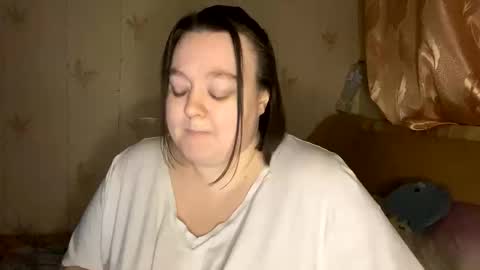 Snapshot of chubby__katie_ chatting on 03-06-25, 01:16 Kat online show from 03-06-25, 01:16