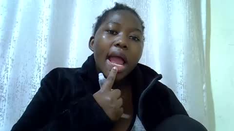 DivaDee online show from 04-23-26, 08:57