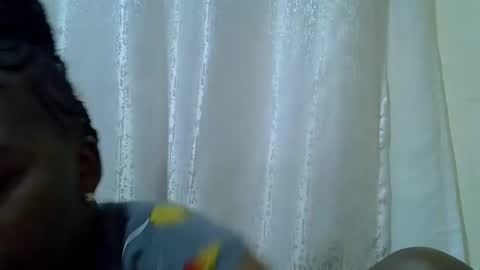 Snapshot of chubby_queenie07 chatting on 05-14-26, 07:48 DivaDee online show from 05-14-26, 07:48