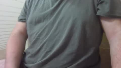 chubbycub14 online show from 12-19-25, 06:04