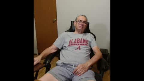 Snapshot of chubbyguy00054 chatting on 02-09-25, 02:38 chubbyguy00054 online show from 02-09-25, 02:38