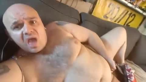 chubbyman43 online show from 06-11-26, 09:07
