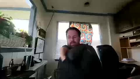 Snapshot of chuck7891 chatting on 10-16-25, 07:59 chuck7891 online show from 10-16-25, 07:59