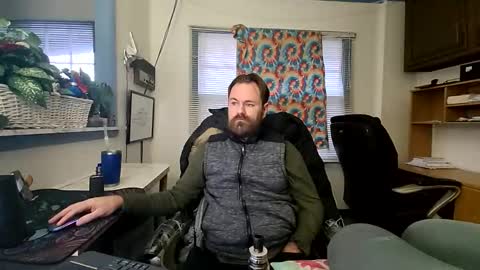 Snapshot of chuck7891 chatting on 11-11-25, 09:48 chuck7891 online show from 11-11-25, 09:48