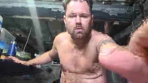 chuck7891 online show from 06-15-26, 09:17