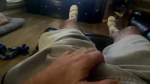 Snapshot of chucktownguy81 chatting on 12-29-24, 04:40 chucktownguy81 online show from 12-29-24, 04:40