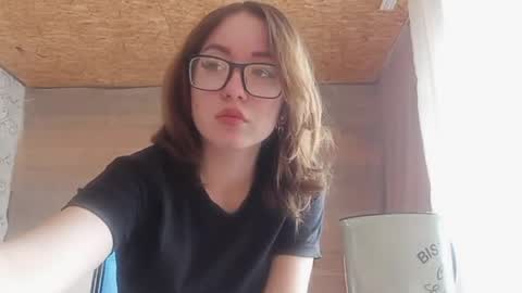 Snapshot of cicelyphaup chatting on 06-05-26, 10:21 Olivia online show from 06-05-26, 10:21