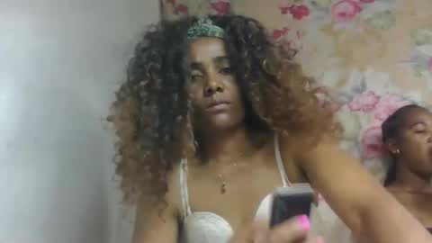 Snapshot of ciciazzhh chatting on 03-26-26, 02:55 ciciazzhh online show from 03-26-26, 02:55