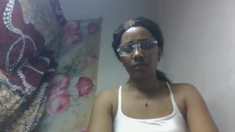 Snapshot of ciciazzhh chatting on 03-29-26, 12:27 ciciazzhh online show from 03-29-26, 12:27