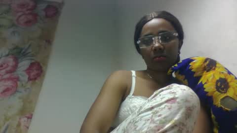 Snapshot of ciciazzhh chatting on 03-31-26, 09:21 ciciazzhh online show from 03-31-26, 09:21