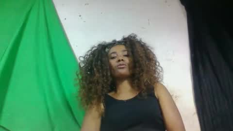Snapshot of ciciazzhh chatting on 04-12-26, 11:54 ciciazzhh online show from 04-12-26, 11:54