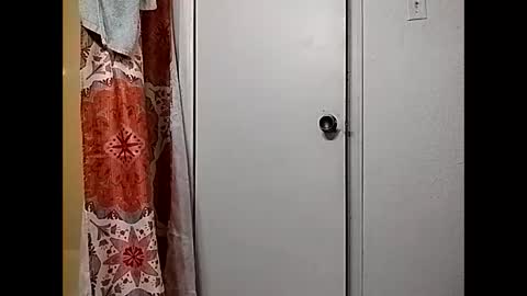 Snapshot of ciestep8216 chatting on 01-01-25, 02:51 ciestep8216 online show from 01-01-25, 02:51