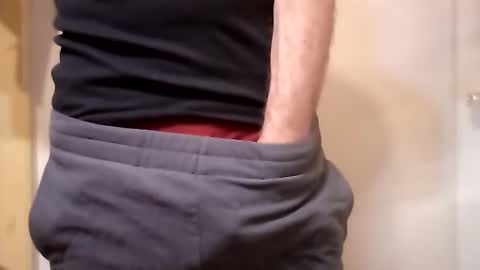 Snapshot of ciestep8216 chatting on 01-29-25, 09:01 ciestep8216 online show from 01-29-25, 09:01