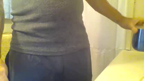 Snapshot of ciestep8216 chatting on 10-07-25, 02:20 ciestep8216 online show from 10-07-25, 02:20