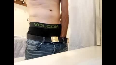 Snapshot of ciestep8216 chatting on 10-28-25, 08:22 ciestep8216 online show from 10-28-25, 08:22