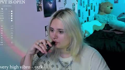 Snapshot of cigaretteduringsex chatting on 12-21-25, 02:24 Helen and Teya online show from 12-21-25, 02:24