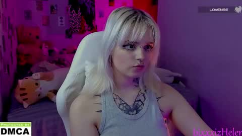 Snapshot of cigaretteduringsex chatting on 02-10-26, 03:32 Helen and Teya online show from 02-10-26, 03:32