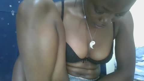 Snapshot of cilia_petite chatting on 02-11-25, 07:23 cilia petite online show from 02-11-25, 07:23