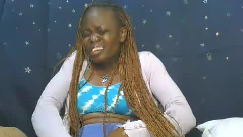 Snapshot of cilia_petite chatting on 09-20-25, 09:05 cilia petite online show from 09-20-25, 09:05