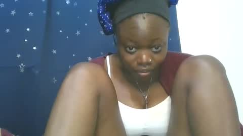 Snapshot of cilia_petite chatting on 10-11-25, 07:01 cilia petite online show from 10-11-25, 07:01