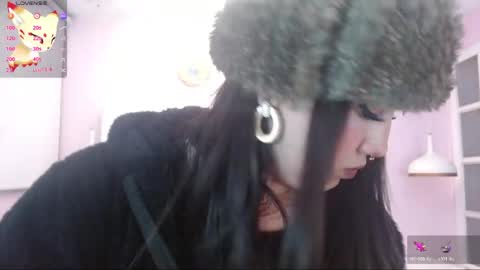 Snapshot of cina_moon chatting on 06-05-26, 12:22 Cinamoon online show from 06-05-26, 12:22