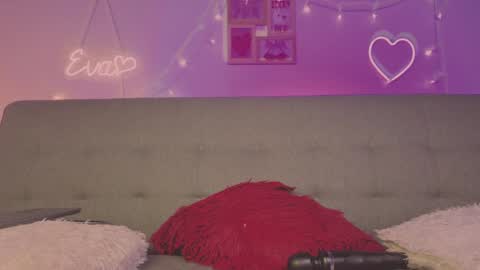 Sofi Eva and Mey online show from 04-06-26, 04:46