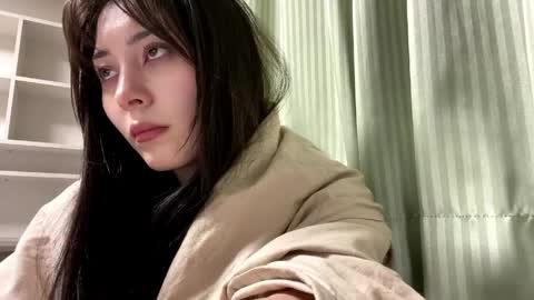 Snapshot of cindieknous chatting on 04-14-26, 11:49 Lin online show from 04-14-26, 11:49