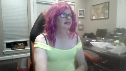 Snapshot of cindyhewittslut chatting on 09-17-25, 04:58 cindyhewittslut online show from 09-17-25, 04:58