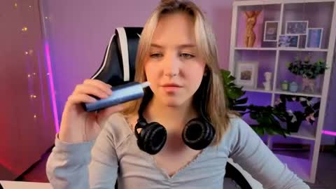 Snapshot of cindylovesmith chatting on 05-02-26, 06:29 cindylovesmith online show from 05-02-26, 06:29