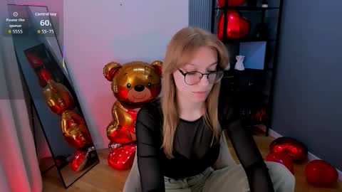 cindymori online show from 02-12-26, 06:08