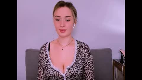cindyprettywomen online show from 04-23-26, 05:37
