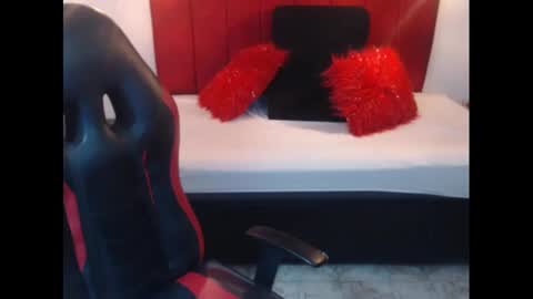 Cindy online show from 11-21-25, 02:05