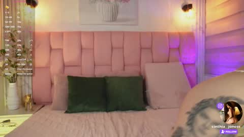 Cinthia online show from 09-18-25, 06:59