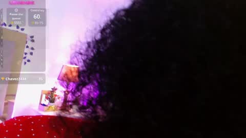 Snapshot of cintia_holms chatting on 02-06-25, 11:43 Cintia online show from 02-06-25, 11:43