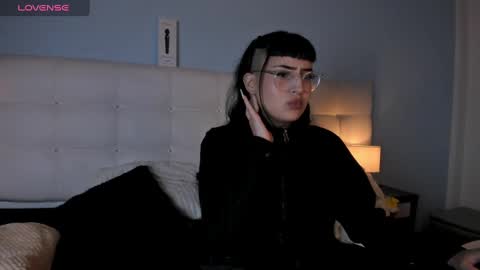 Cintya online show from 01-21-25, 02:33