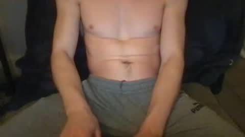 Snapshot of circumsizedbandit chatting on 09-13-25, 04:56 circumsizedbandit online show from 09-13-25, 04:56