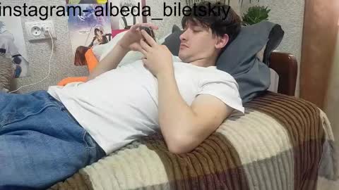 Snapshot of citrinas chatting on 09-20-25, 02:07 Dima online show from 09-20-25, 02:07