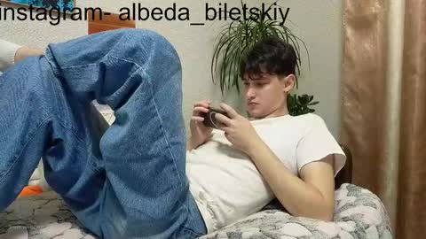 Snapshot of citrinas chatting on 09-25-25, 07:39 Dima online show from 09-25-25, 07:39