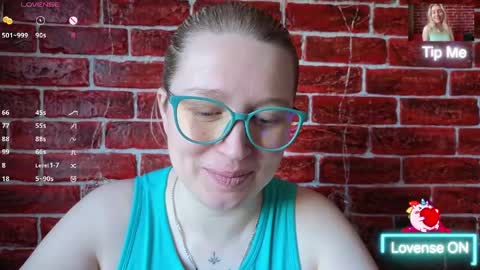 Snapshot of citrusblissss chatting on 06-04-26, 02:06 citrusblissss online show from 06-04-26, 02:06