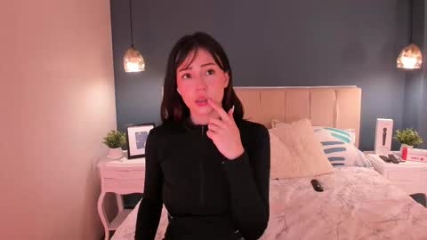 Anna online show from 02-19-26, 04:08