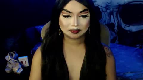 QUEEN CESS online show from 01-06-26, 01:48