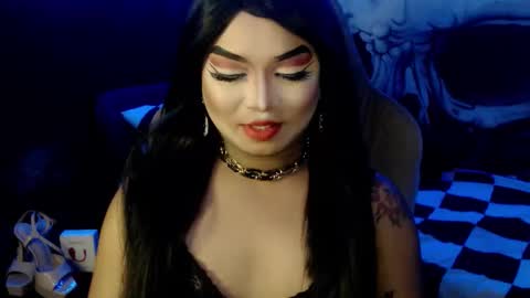 QUEEN CESS online show from 01-12-26, 02:11