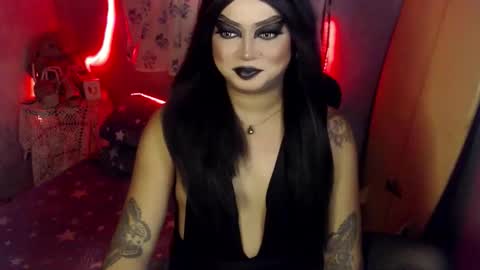 Snapshot of cj_parker69 chatting on 04-28-26, 02:33 QUEEN CESS online show from 04-28-26, 02:33