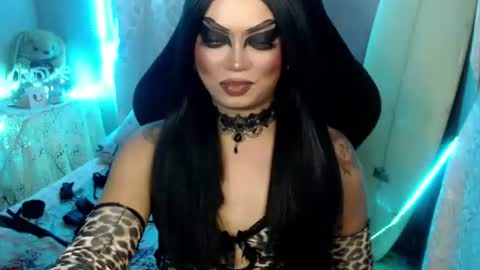 QUEEN CESS online show from 06-26-26, 04:11
