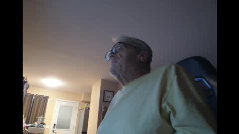 Snapshot of cjscout chatting on 01-21-25, 06:22 cjscout online show from 01-21-25, 06:22